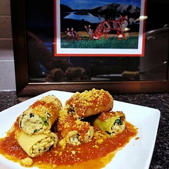 I used homemade vegan parmesan from cashews and tofu ricotta - it was delish!