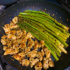 Sooo good! I highly recommend making this dish. I wish I made more honestly haha