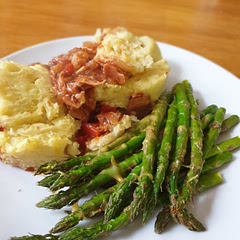 I went "off piste" with the recipe a bit here, didn't love it but would try it again, did my asparagus in the airfryer with Applewood vegan cheese, that was pretty amazing,  airfryer convert!