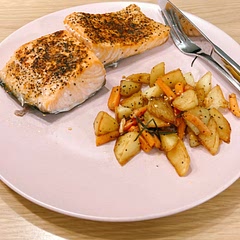 This really is the perfect air fryer salmon!!