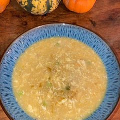 I used up my leftover roast chicken and just added 800ml of stock as didn’t want a thin soup. Will definitely make this again.