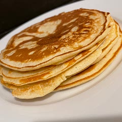 Mine turned out not as fluffy as the ones in the recipe but I think it's because of baking soda. I didn't have so I only used bp. Still yummy though. I topped it with honey and butter. My Classic go-to! 🥞