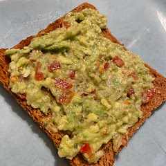 quick after work dinner fix.. i had to tweak it since we are a two person household:

-1 avocado
-half a medium-sized tomato
-half medium-sized yellow onion
-half a large lemon, juiced
- 1 tsp dried basil 
-salt and pepper

perfect for my toast! 🥑