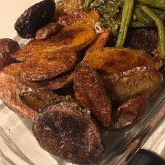 The article is right, the cornstarch “pudding” is weird, but does work for crispy potatoes. Despite all the oil, I still had to carefully pry them all up from the foil after giving them an extra 5 to crisp up. They turned out very tasty!