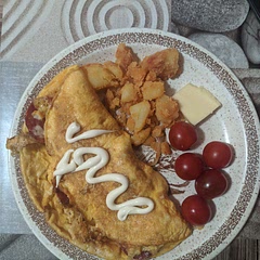 Excelent for breakfast, I folded mine. :)
#keto