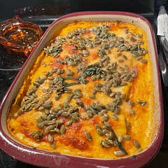 Tastes good! I made the sauce and filling in advance, which worked well. The sauces thickens quite a bit as it cools so be aware of that. If you don’t like spice, lower or completely omit the chili flakes.