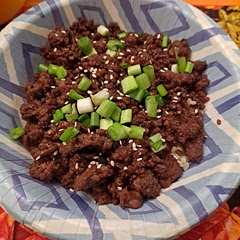 This was delicious! Doubled the recipe. It was sweet and tangy. We used white and black sesame seeds.