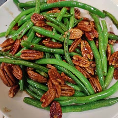 It's a beautiful dish.  Next time I'll prepare with a little less rosemary.  Nice crunchy snack. 
Thank you for sharing recipe.
D🌄D