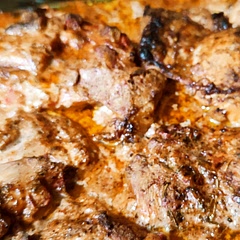 I add some dry parsley to the chicken and some pepper flakes to give it some spicy flavor.
