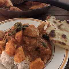 couldn't find Rogan Josh paste, so used Tikka masala instead and that was really good 😎