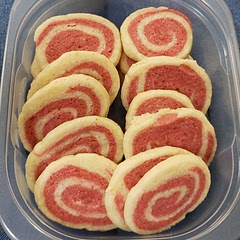 I ran out of vanilla extract and used almond extract instead. Doesn't taste like red velvet but they are still really good!