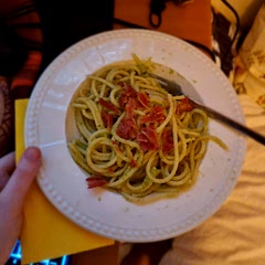 It was super delicious, I may have added too much garlic for my mum, but to me it was perfect. Definitely making that again 😋