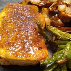 I rarely cook pork, but this made me want to make it regularly.