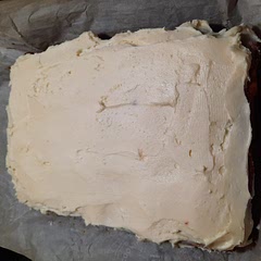 Super duper sweet! Maybe make less icing because it makes a mountain!