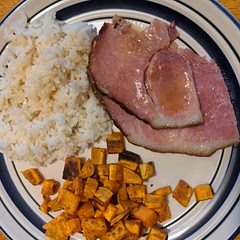 Served with rice and roasted sweet potatoes. The leftovers will contribute to black eyed peas with ham soup over rice tomorrow.