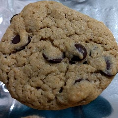 Made them gluten free! Substituted the 3 cups of wheat flour with the following:
2 2/3 cups oat flour plus 1 cup rice flour! Delicious! Hubby loved them!