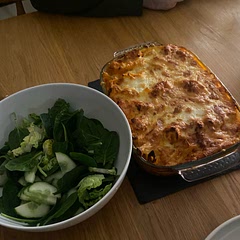 My 2 year old son loved it! Simple to make and a quick midweek dinner.