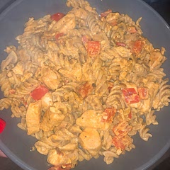 Added lemon & herb nando’s sauce to make it less spicy👍🏼