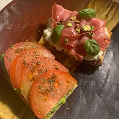 Made sandwiches instead of crostinis. I added lemon juice to the pesto. Used ricotta instead of burrata (and added lemon zest). Added tomatoes. Et voilà!