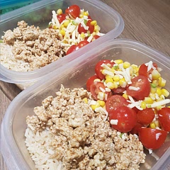 Easy to make. Tasty hot and cold, so it's perfect if if your work day is out and about.

The whole thing is a little dry since there is no sauce to bind it. However the moisture in the salsa ensures it's not too dry to enjoy. I think chopping the cherry tomatoes up smaller would have improved it.

 I was heavy handed with the spices and added a little crushed garlic to the salsa (it was tasty before, but tweaked a little to my preferences)