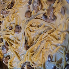 Tastes amazing. Sauce is a bit thin but I could have let the both cook down more.