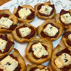 As you can see I didn’t work too hard to make them pretty but dangggg they were good 🤤 

I drizzled a little shallot infused oil on top, bc as much as I love shallots and onions they don’t love me back. Still the bomb. Will make again and again.