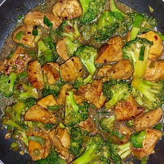 To heavy on the coconut aminos, salty. Not enough true stir fry flavor for me. Won't be making this again.