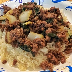 I’ve made this a handful of times now and everyone always loves it. Tonight I tossed in some Shanghai bok choy at the end and it was amazing with the added crunch. Perfect with sriracha.