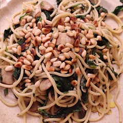 My husband who doesn't usually like cooked spinach actually liked this dish but my toddler did not want to eat it. I really liked it, but it took me quite a bit longer than the estimated time to cook it.