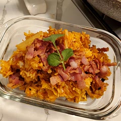 Added bacon on top, did not put soy sauce, and used avocado oil instead :) made eggs on the side before serving and it's delicious !