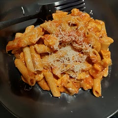 Loved the recipe. Super easy to make. Instead of green onions, I garnished the dish with some grated cheese, which made it even creamier and smoother😍