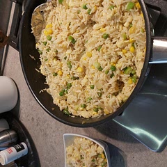 Didn't have frozen carrots,but using sweetcorn was just as tasty.
It tasted delicious.