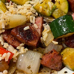 DELISH! We served with brown rice. Everyone loved it! Very filling. Will make again!