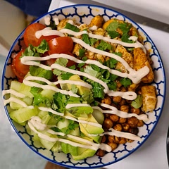 Used these in a healthy shoarma bowl instead of the raw chickpeas it called for. Added a nice crunch to the meal!
