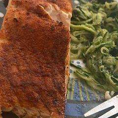 Added garlic powder to the rub. I didn’t use any oil or butter. Cooked it in my air fryer for 8 minutes at 390 degrees and preheated the air fryer. Perfect!