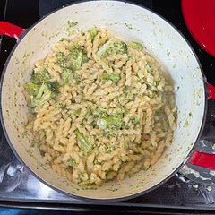 Added more cheese and milk for a creamer taste and used fresh broccoli