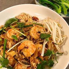 Perfect as written. I used the ketchup substitution and scallions instead of garlic chives. I made it with shrimp but have made it with chicken before too.