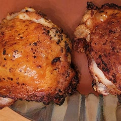 SO good. Perfectly crispy skin. The whole family approved👌🏼.