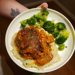 The steak itself was well like by everyone but the sauce was a bit off. I think maybe dial back on the tomato paste? 2 tbs is a lot. Besides that, very good.