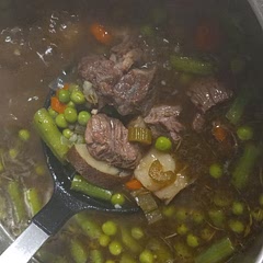 Added Worcestershire to add a little extra flavor. And used an extra cup of broth to make it more liquid for dipping.