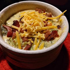 To be fair I only did pert of this recipe as I had no idea where to find bread bowl or loaves to make them. That said, this was such an easy quick meal and it came out beautifully. Creamy, thick and perfect for this recently terrible weather.