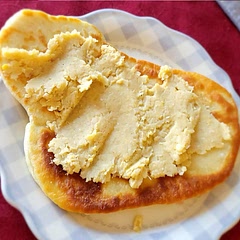 It was so easy to make and turned out delicious! I used agave syrup and it came out fantastic
