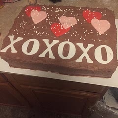 This Chocolate Dr.Pepper cake is a go to in my arsenal! My friends and family all love it. I paired it with a whipped dark chocolate ganache and strawberry buttercream as well as caramel strawberries.
