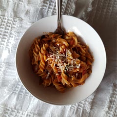 Added a little tumeric and ginger for extra spice and used red lentil pasta. Very tasty