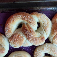 Made it non vegan by using 2% milk and used olive oil instead. Soo good!