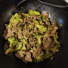 For sure don't add the tablespoon (!?) of salt at the end. I used salt free beef powder to make broth instead of chicken broth and about a tablespoon total of cornstarch added to the soy sauce before stirring in. My picky son loves it.