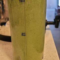 the recipe called for frozen spinach, but I couldn't tell what a half cup was bc the frozen spinach came out the bag in tigh balls.... I will try this again tomorrow and update!