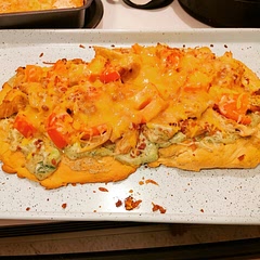 Crispy sweet dough with the ranch salty is a good blend definitely a filling meal