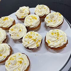 Super yummy!😍 Just the perfect sweet and tangy 🧁🍋