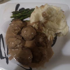 So much flavour the gravy is on another level.
Simply delicious